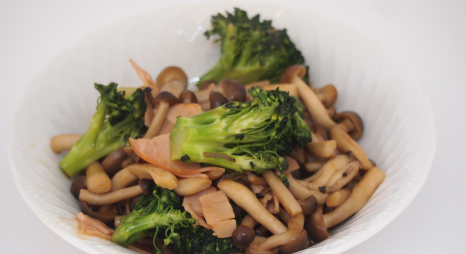 きのこ料理レシピ いろいろきのこのガーリックソテー