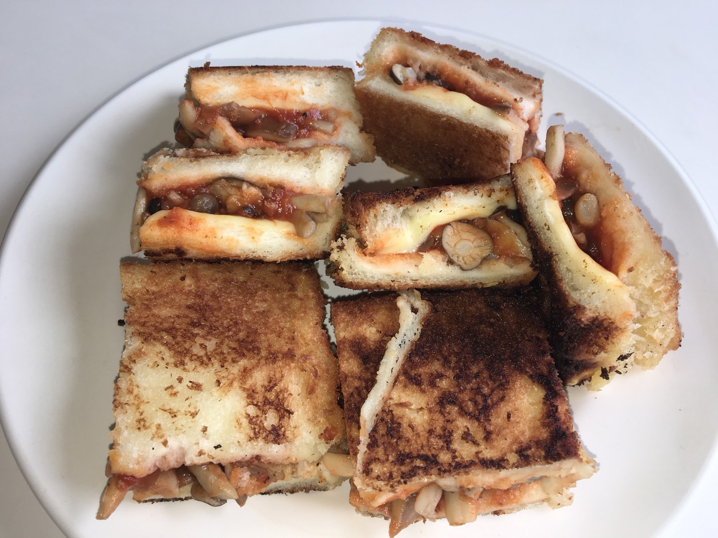 きのこ料理レシピ いろいろきのこのガーリックソテー